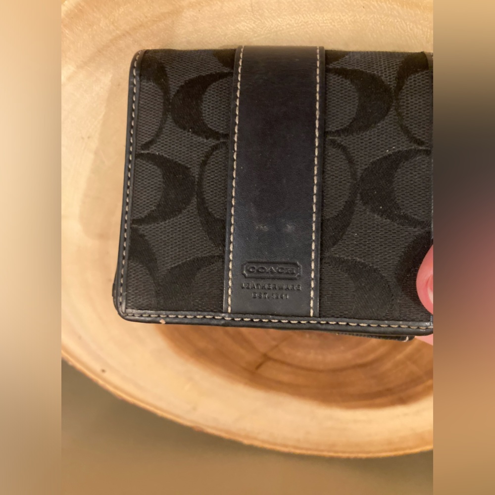 Coach Leatherware‎ Est. 1941 Signature Canvas Black Bifold Wallet W/Leather Trim